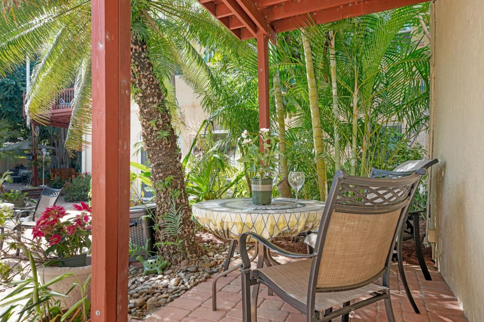 Banyan House Vacation Rentals Βενετία Εξωτερικό φωτογραφία